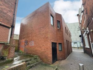 Photo 7- click for photo gallery